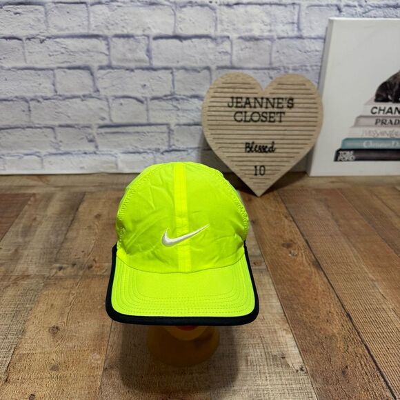 NIKE FeatherLight Cap Hat Dri Fit Running Tennis Volt Neon Lime Green Yellow main image 8